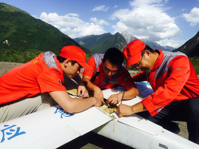 航測無人機(jī)助力九寨溝災(zāi)區(qū)成功獲取首批震后高分辨率影像 航測無人機(jī)助力九寨溝災(zāi)區(qū)成功獲取首批震后高分辨率影像